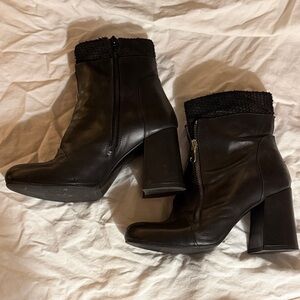 Ovyé Genuine Leather Ankle Boots